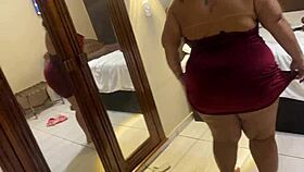 have a look at her round bubble butt