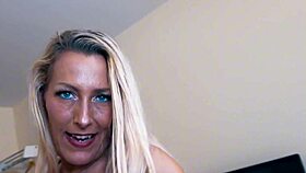 lesbian cougar milf licks teen 18+ pussy deep