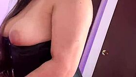 Mexican milf rides for cash