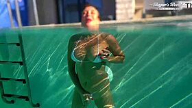 all natural milf julia north enjoys underwater anal in pool