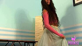 Barefoot Cofi Milan Grinds Her Ass