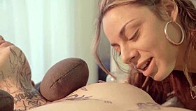 Massage ends with lesbian sex