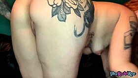 Hot ginger milf gets her pussy licked while facesitting then rides hard