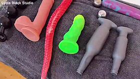 Clown girl lydia black spreads for huge anal toys and gapes