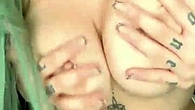 fucking my hot roommate when no one is home