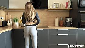 Amateur Kitchen Blowjob And Doggy Cum